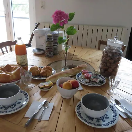 Chez Cécile Et Mickaël 3* Saint-Fortunat-sur-Eyrieux
